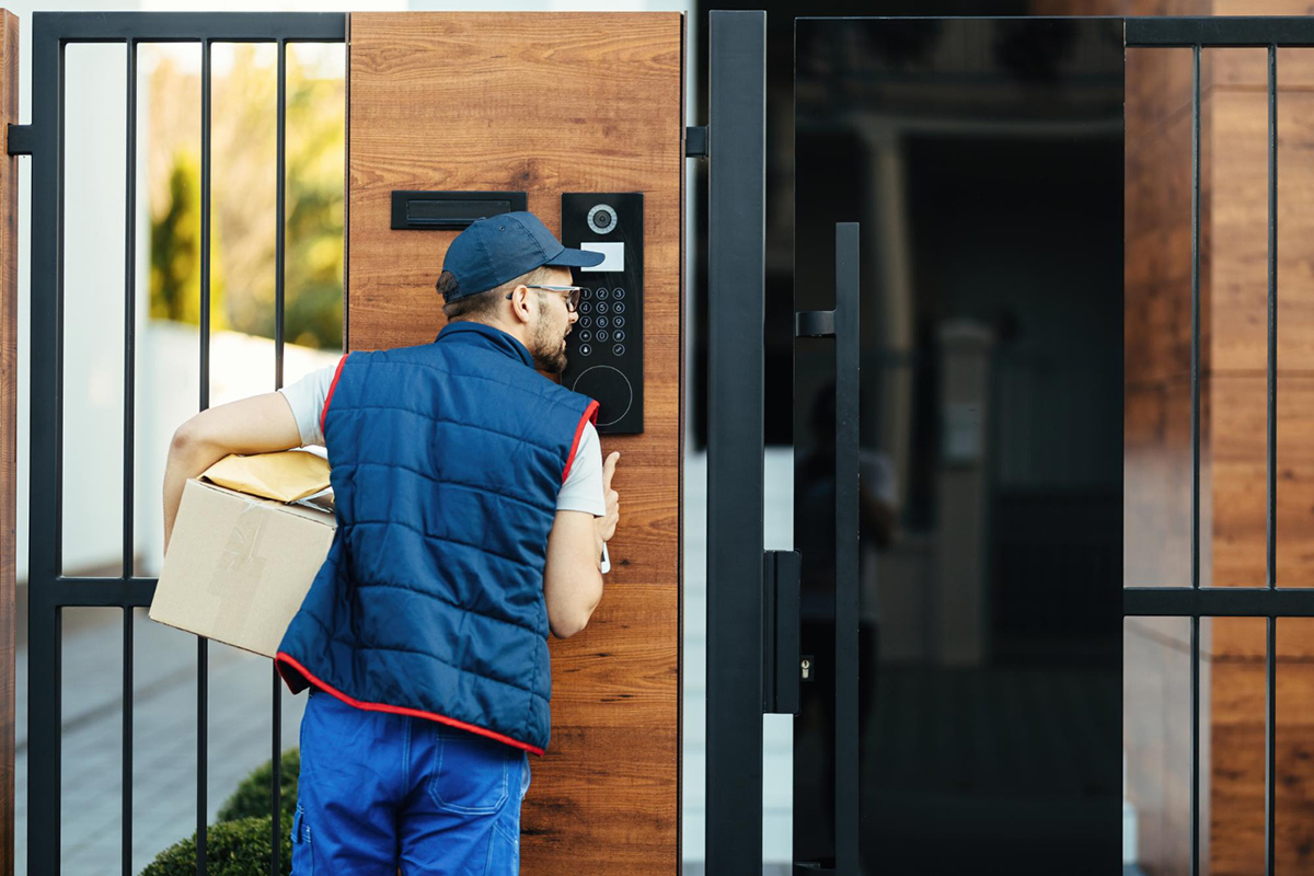 The Challenges of Modern Apartment Delivery Management