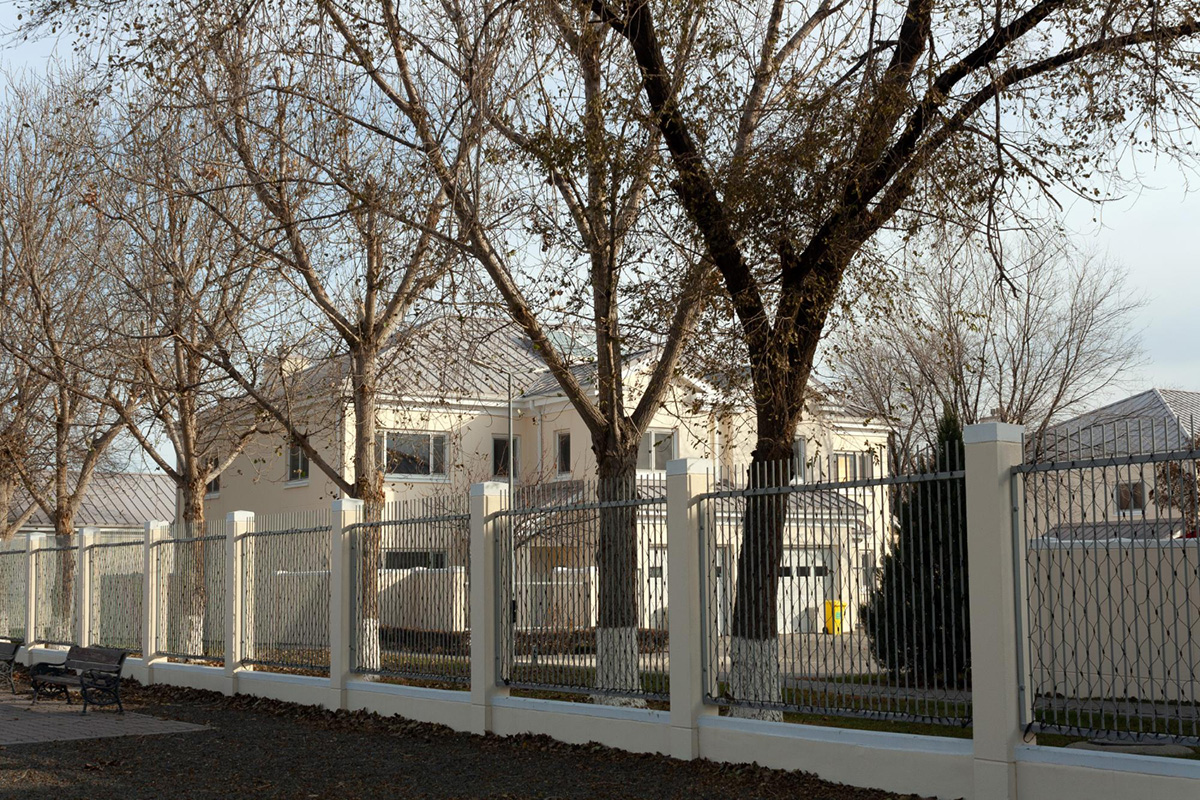 Four Benefits of Living in a Gated Neighborhood