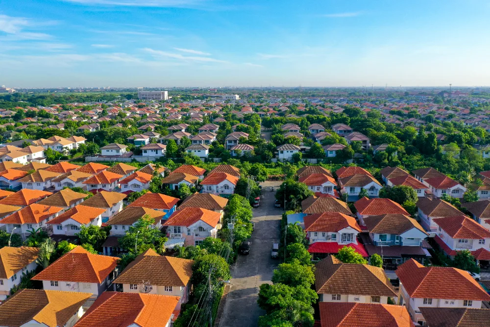 How to Turn Your Neighborhood Into a Gated Community